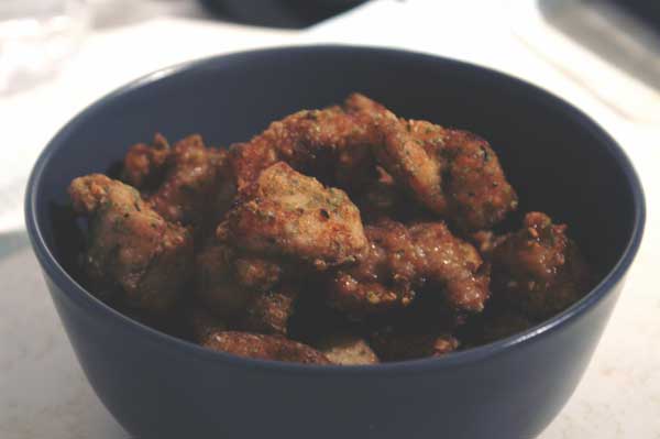 Nori tori karaage: bouchées de poulet frites au nori